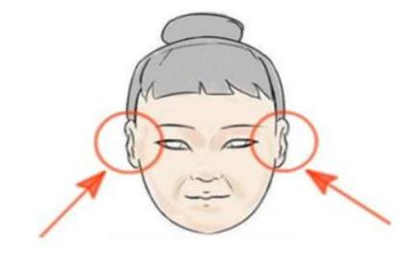 �۲Ƶ����࣬�Ƹ����ƺܺ�