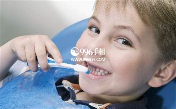 �����������࣬�����ı������и���