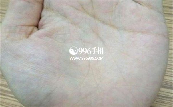 男人川字纹手相解说