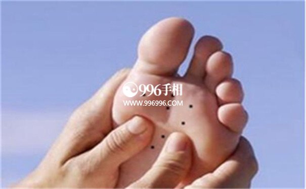 男人身上最好的痣