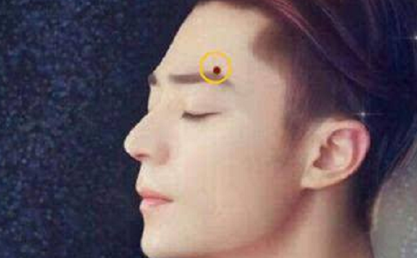 Ů��Ӧ��Զ��ӵ���������������