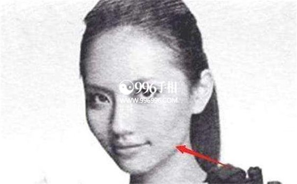 两腮无肉的面相