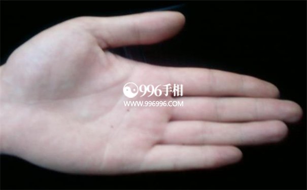 手指姿态看性格