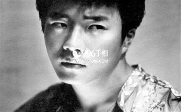 面相金鱼眼