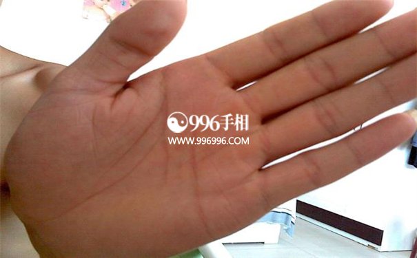 冷酷无情的手相