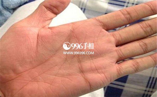 手相富贵女
