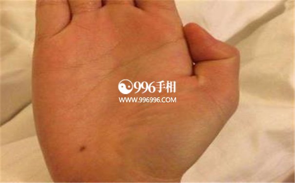 吝啬的手相